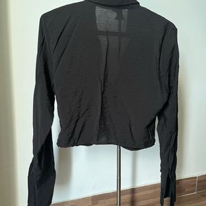 H&M V Shaped, Crop Button Down Shirt