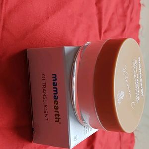 Mamaearth Glow Mattifying Loose Powder