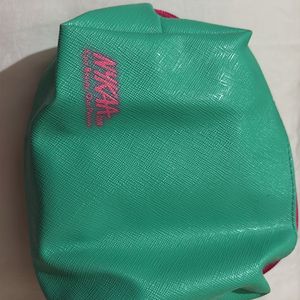 Nykaa Green Pouch