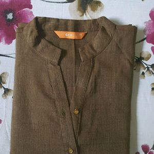 Gerua Straight Fit Kurta