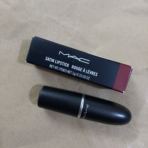 Mac Lipstick - Amorous❤️