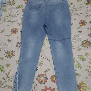 Slim Fit Light Bule Jeans