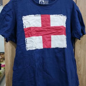 Navy Blue Tshirt With England Flag Print