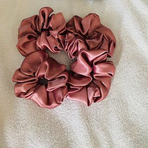 Pack Of 40 Satin Scrunchies