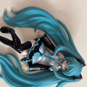 Hatsune Miku Figure