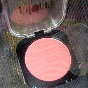 Plum Cheek-a-boo Matte Blush