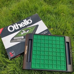 Othello A 2 Player Board Game