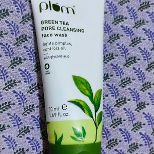 😍Plum Green Tea Pore Cleansing Face Wash..😍