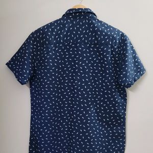 Men Micro Print Shirt With Patch Pocket