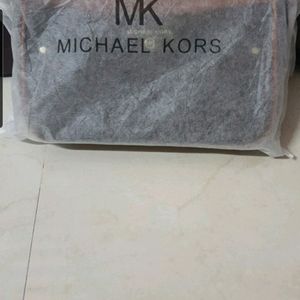 Micheal kors Slingbags