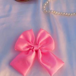 Beautiful Small Hair Bow 🎀