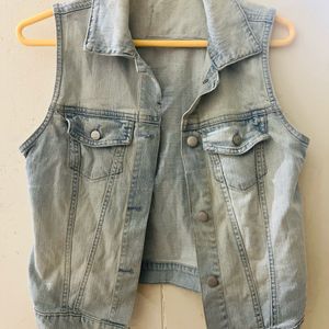 Denim jacket sleeveless