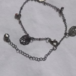 So pretty Grey Color Bracelet 📿🩶✨️🤩😊