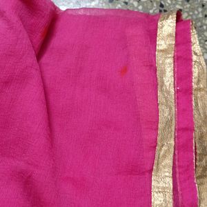 Salwar Suit Set For Grabs