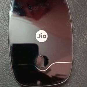 JIO Portable Wifi