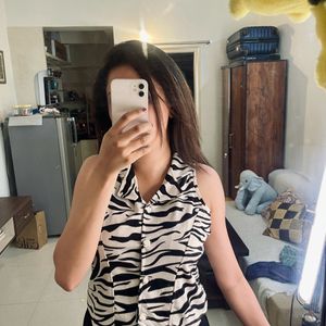 Elegant Zebra Printed Top