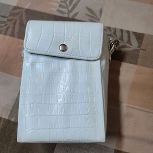 Cute White  Sling Bag With Pearl Handle