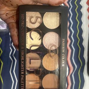 Fashion colour CONTOUR AND HIGHLIGHTER PALLETE