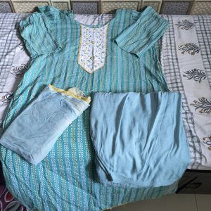 Kurti Set