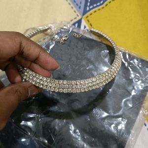 Women 3 Layers Choker