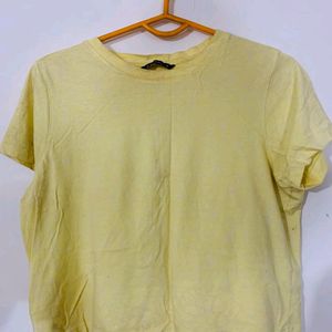 Mast & Harbour Lime Yellow T-Shirt For Women.