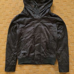 BLACK HEAVY JACKET