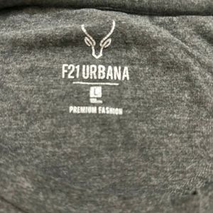 F21 Branded T-shirt For Men Women Both