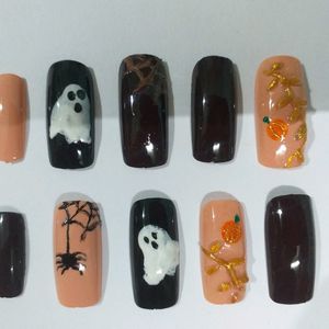 Press On Nails( Trick or Treat🎃)