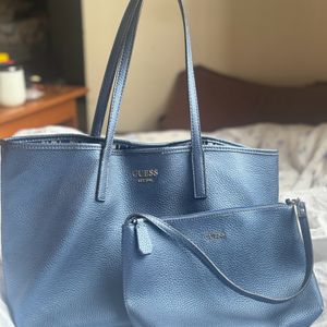 Guess Shoulder And Handbags