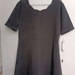 Black Dress (Loose For Me)