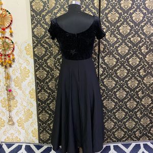 Beautiful Black Midi Dress