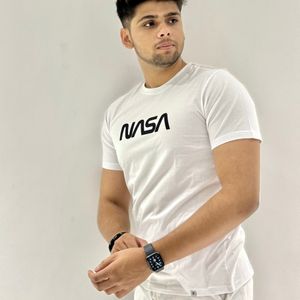 New Regular Fit White Printed Tshirt With Tag