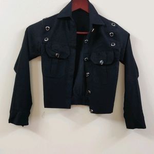 Crop shirt or jacket