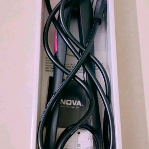 Nova Hair Straightener New