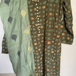 Beautiful Green Suit With Pant And Dupatta