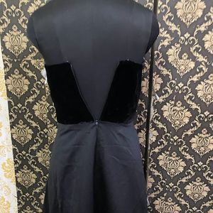 Classy Black Tube  Gown