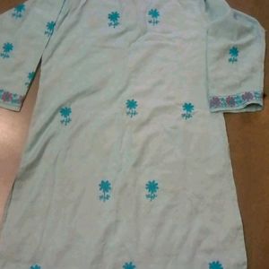 Lackhnowi Work Kurti