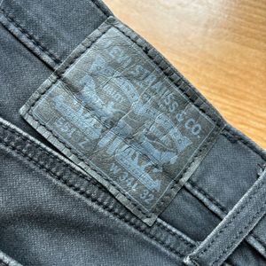 Levis Men Black Jeans