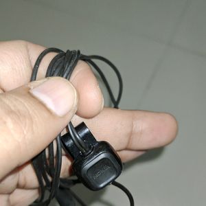 Nokia 2.5mm Earphone Like New Condition