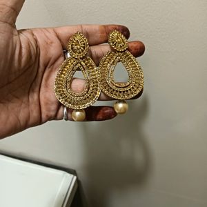 Gold Earrings With Bead