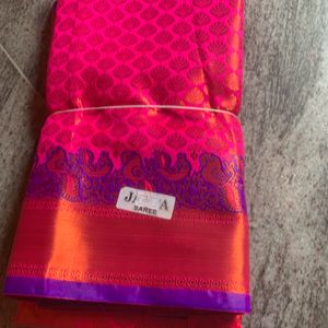 New Wedding And Festive Saree With Blouse