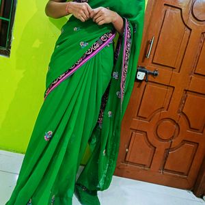 Beautiful Green Saree With Heavy Lace And Blouse