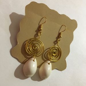 Gold Spiral With Shell Dangling Earrings