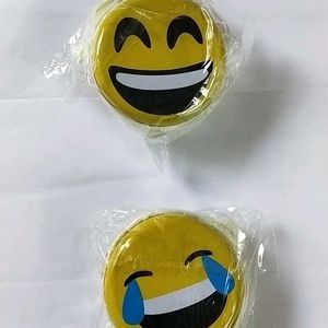 New Smiley Headphones Pouch