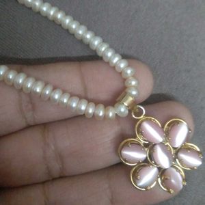 Beautiful Pink Pearl Necklace