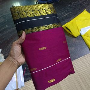 New Gadhwal Cotton Saree With Korvai Border