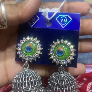 Stylish Jhumka Earrings,