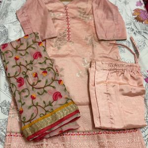 Chanderi Silk Kurtha With Pants And Dupp