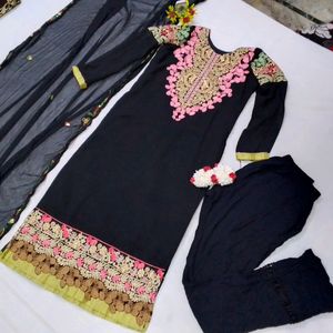 Pakistani Work Suit Set