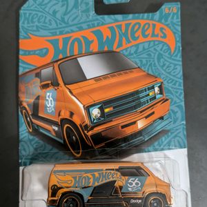 Hot Wheels 77 DODGE VAN-CHASE 56th Anniversary